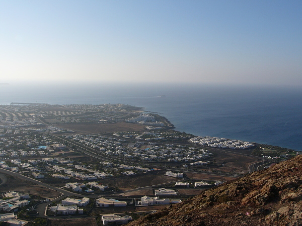 Playa Blanca z pta perspektivy